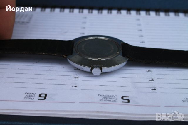 Рядък модел часовник ''Ракета'' 43 мм, снимка 6 - Антикварни и старинни предмети - 40350267