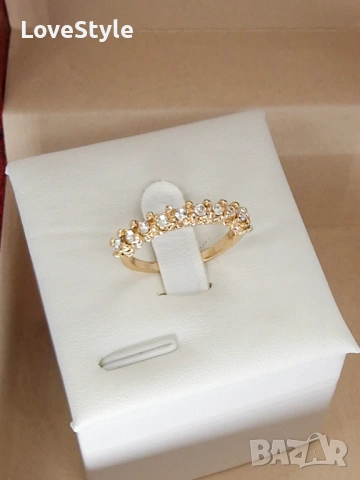 Elegant Crystal Band Ring ✨ | дамски пръстен с камъчета