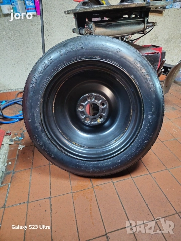 Патерица Hyundai Kona , снимка 3 - Гуми и джанти - 52567025