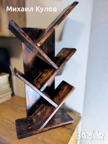 Етажерка за книги от дърво