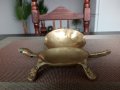 Продавам стилна и  красива костенурка.Перфектна изработка.Размерите са на снимките., снимка 1