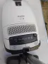 Miele прахосмукачка , снимка 1