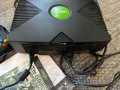 XBOX  с джойстик, кабели и кутия само за 150 лв , снимка 9