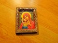 Стара малка православна икона  Богородица с младенеца, Дева Мария - за зачатие и раждане на дете, снимка 2
