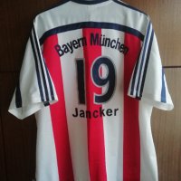 Bayern Munich Jancker Adidas оригинална колекционерска футболна тениска фланелка Байерн Мюнхен , снимка 1 - Тениски - 41515438