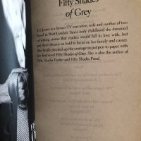  "Fifty Shades of Gray" El James, снимка 2 - Художествена литература - 41773481