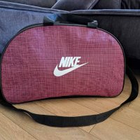 Сак / чанта Nike, снимка 1 - Сакове - 42534550