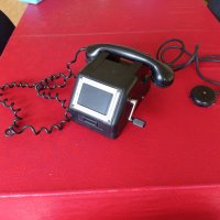 Бакелитен телефонен апарат с манивела , снимка 2 - Антикварни и старинни предмети - 43864610