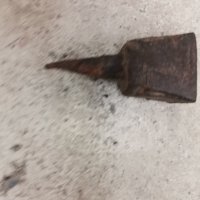 Стара мини наковалня, снимка 1 - Антикварни и старинни предмети - 44477059