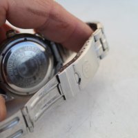 Руски часовник ''Восток'' автоматик, снимка 7 - Антикварни и старинни предмети - 38806757