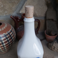 Стара порцеланова бутилка Мастика от соца., снимка 5 - Антикварни и старинни предмети - 36221375