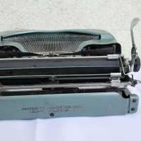 Стара пишеща машина Imperial Good Companion 4 - Made in England - 1957 г., снимка 7 - Антикварни и старинни предмети - 35882114