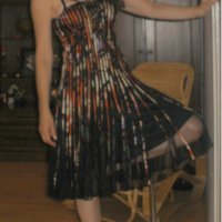 рокля М размер, снимка 2 - Рокли - 34546677