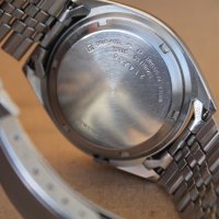 Японски часовник ''Seiko 5'', снимка 9 - Мъжки - 44215257