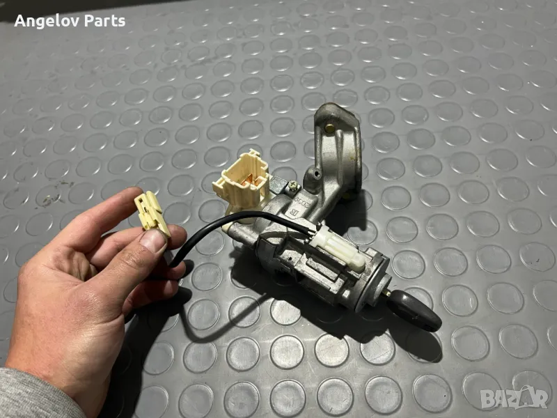 Патрона за палене на Toyota Corolla Verso 2003 г., снимка 1