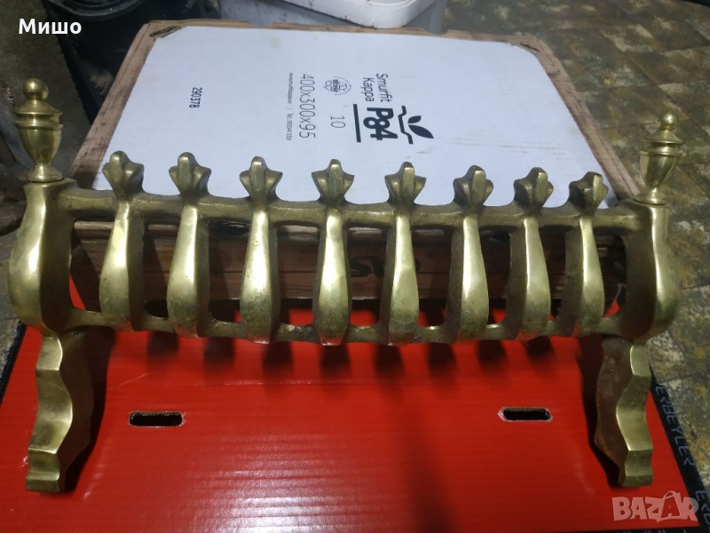 Продавам масивен бронзов урнамент за камина и други, снимка 1