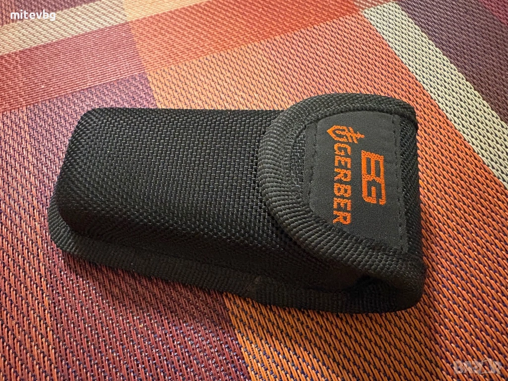 Мултитул Gerber с калъфче и комплект битове към него, снимка 1