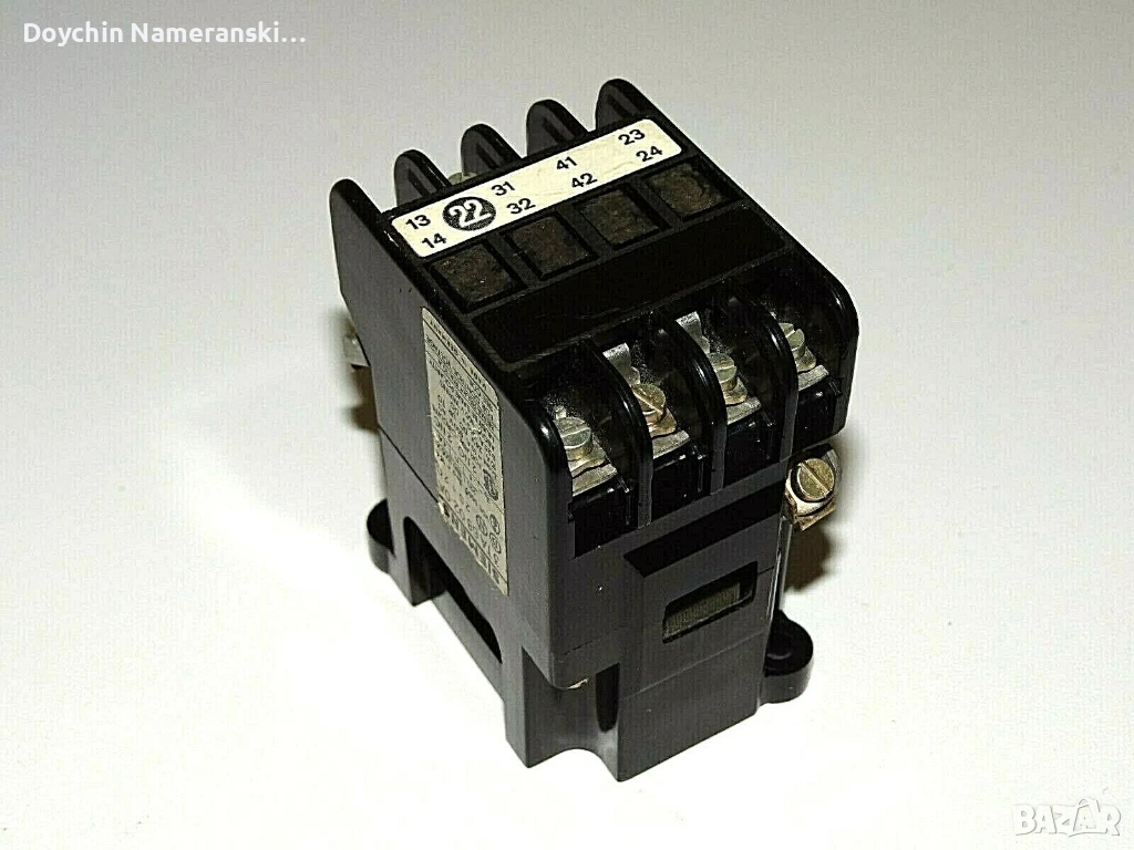 Контактор Siemens  3TA 68 02 - 0A , снимка 1