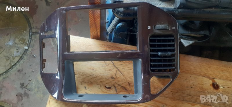 Централна Конзола. Mitsubishi Padjero 3. 1999-2005 Година. Мицубиши Паджеро 3., снимка 1