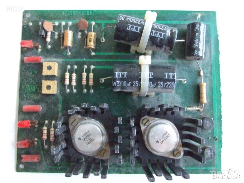 платка стабилизатор за + и -  12 волта, снимка 1