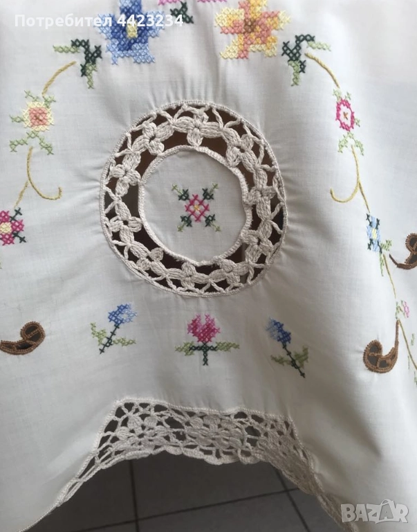 кръгла покривка за маса със салфетки, снимка 1