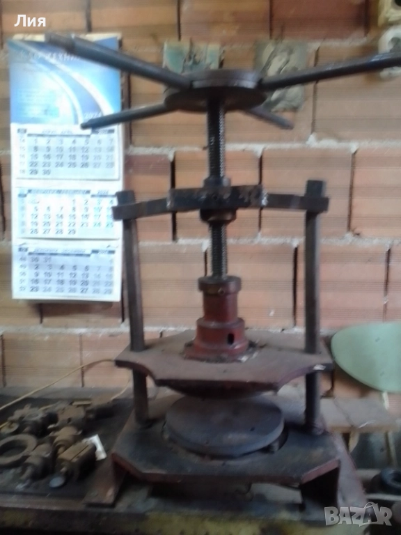 Ръчна винтова преса за каучукови изделия, 1200 W, снимка 1