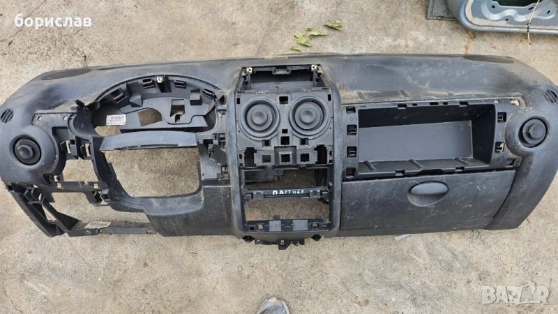 Табло за Пежо Партнер , снимка 1