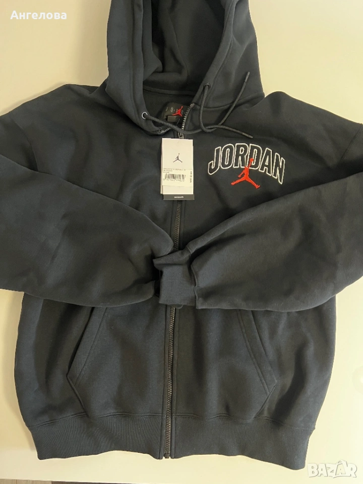 Нов сиутчър Jordan, снимка 1