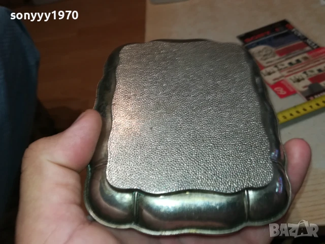 МЕТАЛНА КУТИЯ ЗА КОЛЕКЦИЯ 3107250835LCHERY, снимка 7 - Антикварни и старинни предмети - 51199289