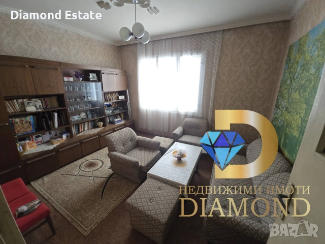 Втори етаж от къща в Димитровград, кв. Раковски, снимка 2 - Етаж от къща - 52413475