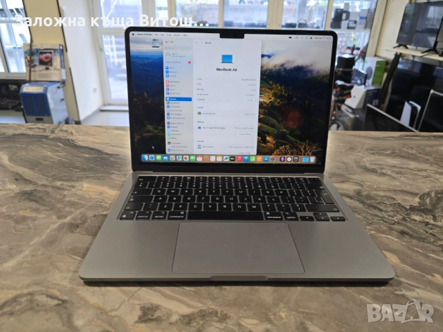 Лаптоп Apple MacBook Air 13.6 M2 2022 16Gb RAM 256Gb SSD