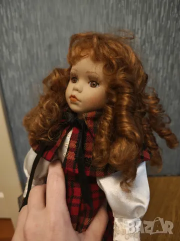 Колекционерска порцеланова кукла 70 год, снимка 5 - Колекции - 50317442