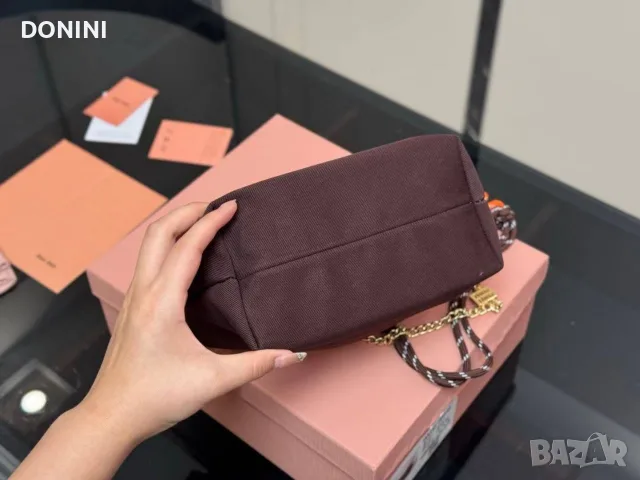 Miu Miu Belair Дамска чанта, кожа, снимка 5 - Чанти - 55974987