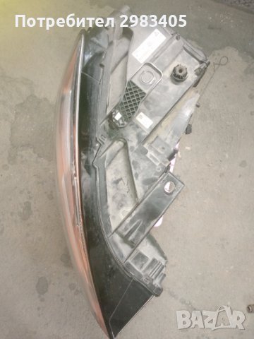 Десен фар за ауди кю3 audi Q3 , снимка 3 - Части - 42318231