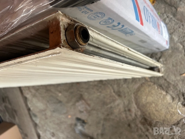 Употребяван панелен радиатор 180 см x 67 см, снимка 2 - Радиатори - 52809683