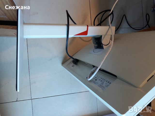 Монитор 27" Fujitsu 2560x1440, IPS, снимка 14 - Монитори - 41369613