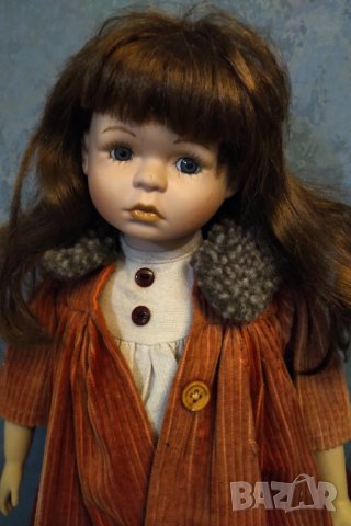 Голяма колекционерска порцеланова кукла намалена, снимка 4 - Колекции - 34066969