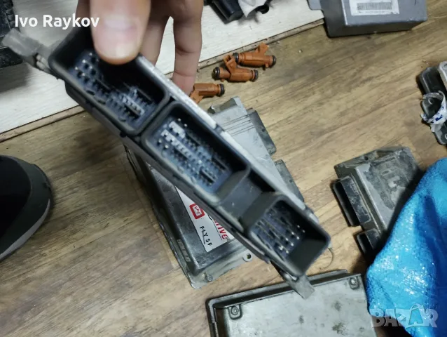 Компютър ECU Renault Megane 1.6, 21585421-2A, 215854212A, 8200509552, 8200509516, снимка 2 - Части - 56007537