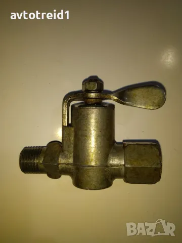 Продавам кранче радиатор УАЗ, снимка 12 - Части - 48490460