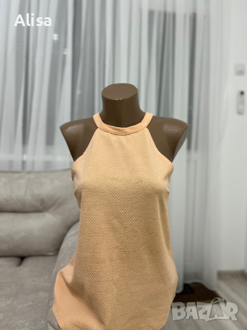 Дамски топ(потник), снимка 1