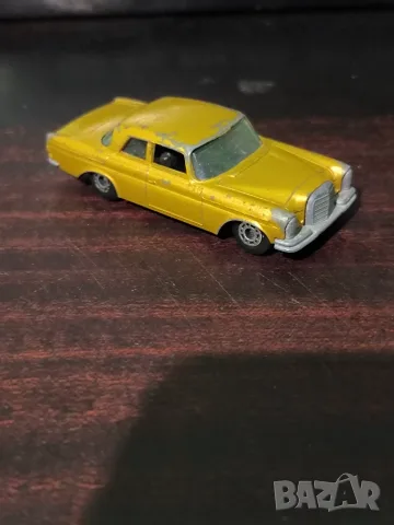 Количка мачбокс България "Mercedes 300 SE"