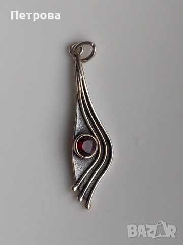 Сребърна висулка с гранат , снимка 4 - Колиета, медальони, синджири - 52029212