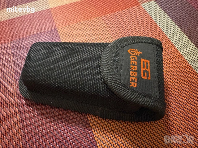 Мултитул Gerber с калъфче и комплект битове към него