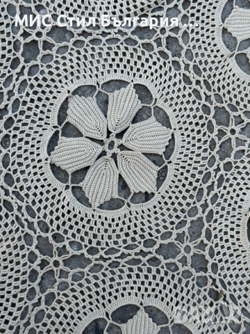 ПОКРИВКА МИЛЬО ПЛЕТЕНО НА ЕДНА КУКА ЗА МАСА 131СМ., снимка 4 - Антикварни и старинни предмети - 51004836