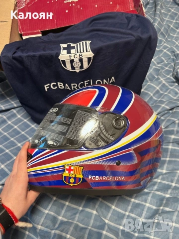 Моторна каска FC Barcelona Hebo