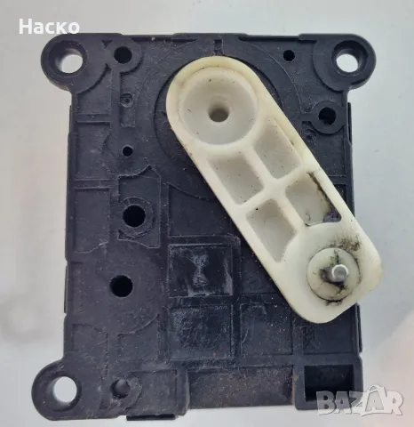 Моторче Актуатор Клапа Парно Климатик Климатроник Киа Кия Каренс 3 III Kia Carens H40073-0710C, снимка 2 - Части - 49641315