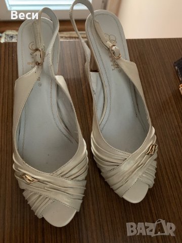Обувки, снимка 1 - Дамски елегантни обувки - 38827460