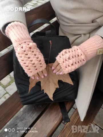 Handmade дамски ръкавици без пръсти с лого, снимка 3 - Ръкавици - 49680236