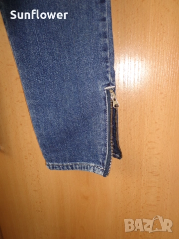Armani Jeans дамски дънки  W28 L28  Талия – 40 см Вътрешна страна на крачола - 70 см Обща дължина - , снимка 3 - Дънки - 53432422