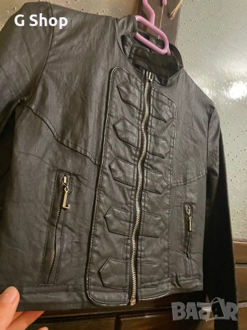Дамско черно късо кожено яке, снимка 3 - Палта, манта - 43300452